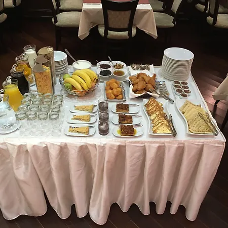 Hotel Favorit