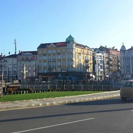 Favorit Hotel