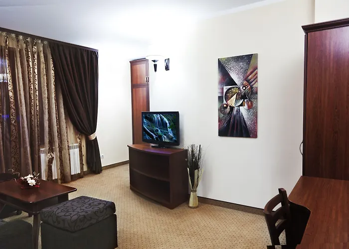 Отель Favorit 3*