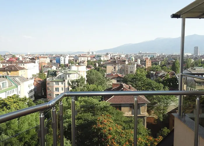 Favorit Отель 3*